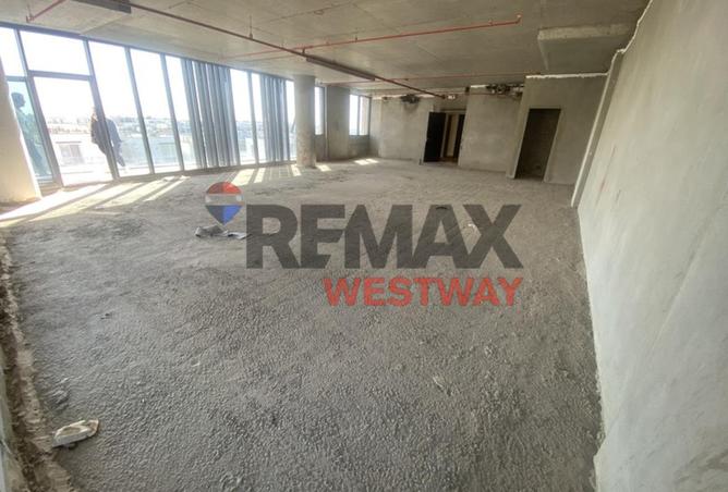 8386191 - Property Image 2