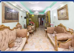Apartment - 3 Bedrooms - 1 Bathroom for sale in Ibn Wasif Shah St. - Sidi Gaber - Hay Sharq - Alexandria