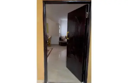 Apartment - 2 Bedrooms - 1 Bathroom for sale in Al Geish Road - Glim - Hay Sharq - Alexandria