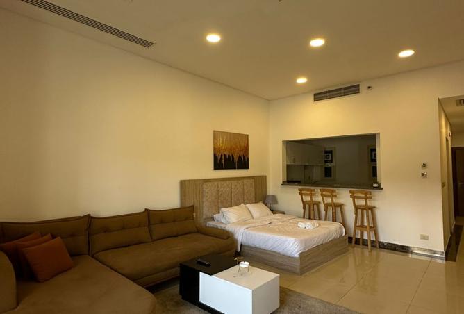 8401292 - Property Image 2