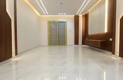 Apartment - 3 Bedrooms - 2 Bathrooms for sale in Gate 4 - Mena - Hadayek El Ahram - Giza