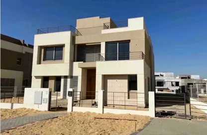 Villa - 5 Bedrooms - 5 Bathrooms for sale in Palm Hills New Cairo - 5th Settlement Compounds - The 5th Settlement - New Cairo City - Cairo