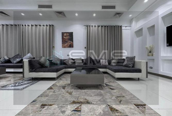 8181099 - Property Image 2