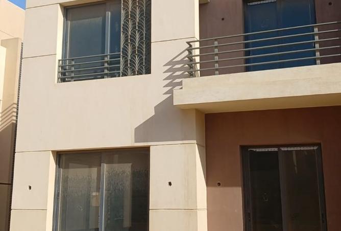 8393253 - Property Image 2