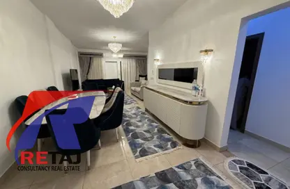 شقة - 2 غرف نوم - 2 حمامات للايجار في مون ريزيدنس - فيفث سكوير - التجمع الخامس - مدينة القاهرة الجديدة - القاهرة