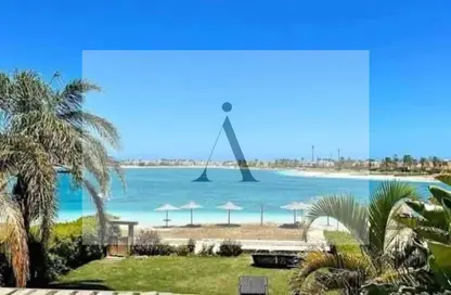 Chalet - 2 Bedrooms - 3 Bathrooms for sale in The Waterway View - 90 Street - The 5th Settlement - New Cairo City - Cairo