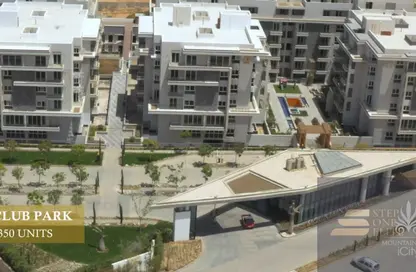Apartment - 3 Bedrooms - 2 Bathrooms for sale in Mountain View iCity - 5th Settlement Compounds - The 5th Settlement - New Cairo City - Cairo