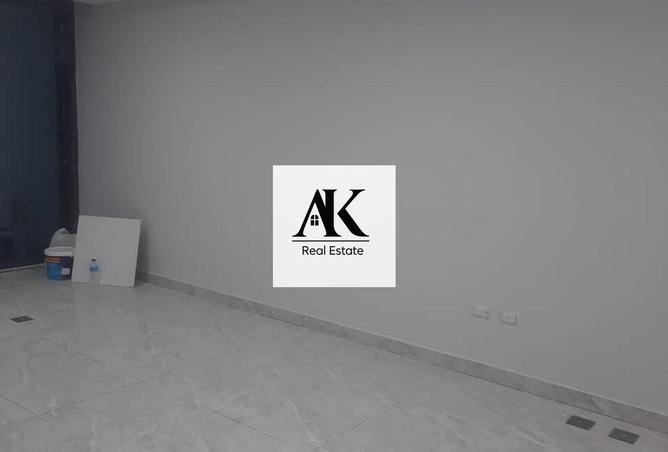 8009991 - Property Image 3