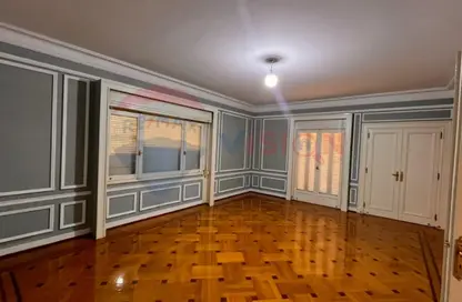 Apartment - 3 Bedrooms - 2 Bathrooms for sale in Abou Quer Road - Roushdy - Hay Sharq - Alexandria