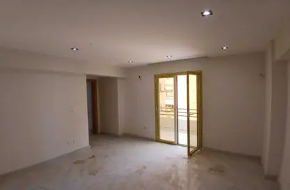 Office Space - Studio - 1 Bathroom for rent in Zahraa Al Maadi St. - Degla - Hay El Maadi - Cairo