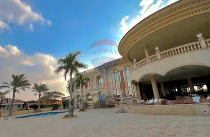 Twin House - 3 Bedrooms - 2 Bathrooms for sale in Golf City - Obour City - Qalyubia
