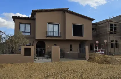 Townhouse - 4 Bedrooms - 3 Bathrooms for sale in Village West - Sheikh Zayed Compounds - Sheikh Zayed City - Giza