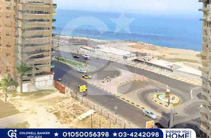 شقة - 3 غرف نوم - 2 حمامات للايجار في ميامي - حي اول المنتزة - الاسكندرية