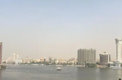 Apartment - 3 Bedrooms - 3 Bathrooms for sale in Nile St. - Dokki - Giza