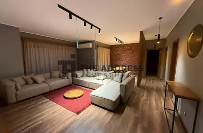 Apartment - 2 Bedrooms - 2 Bathrooms for sale in Palm Hills Village Gate - South Investors Area - New Cairo City - Cairo