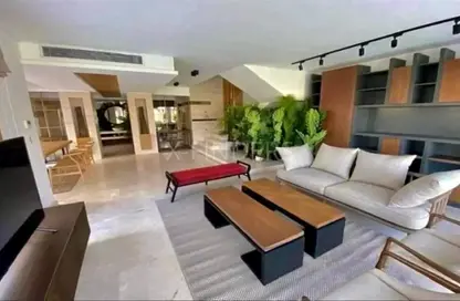 Apartment - 3 Bedrooms - 2 Bathrooms for sale in Ivoire - Sheikh Zayed City - Giza