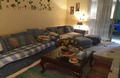 Apartment - 3 Bedrooms - 2 Bathrooms for sale in Heliopolis - Masr El Gedida - Cairo