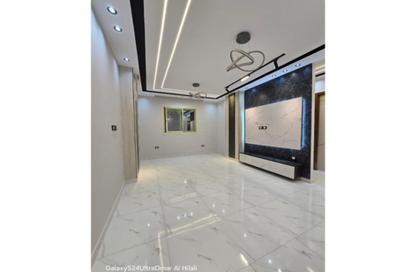 Apartment - 3 Bedrooms - 2 Bathrooms for sale in Hadayek El Ahram - Giza