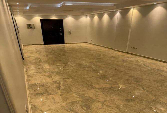 8115731 - Property Image 2