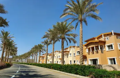 Villa - 3 Bedrooms - 4 Bathrooms for sale in Hyde Park Central - The 6th Settlement - New Cairo City - Cairo Villa - 3 Bedrooms - 4 Bathrooms for sale in Hyde Park Central - The 6th Settlement - New Cairo City - Cairo