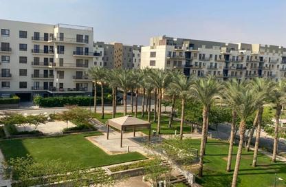 Apartment - 2 Bedrooms - 3 Bathrooms for sale in Eastown - 5th Settlement Compounds - The 5th Settlement - New Cairo City - Cairo