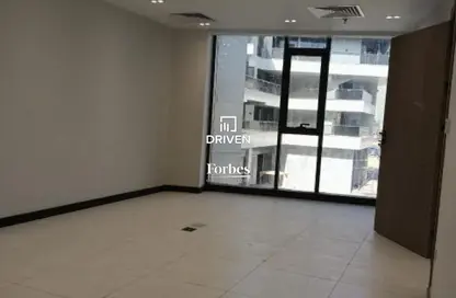 Clinic - Studio - 1 Bathroom for sale in Central Avenue - 2nd District - Sheikh Zayed City - Giza