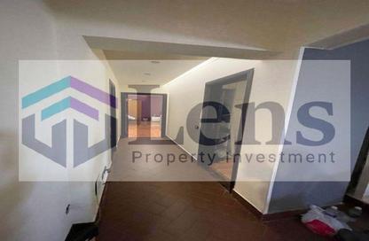 Apartment - 3 Bedrooms - 2 Bathrooms for sale in El Banafseg Apartment Buildings - El Banafseg - New Cairo City - Cairo