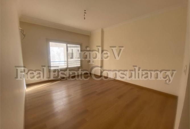 8119893 - Property Image 2