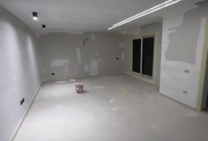 8120678 - Property Image 3