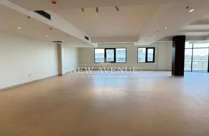 Office Space - Studio - 2 Bathrooms for rent in Sodic West - Sheikh Zayed Compounds - Sheikh Zayed City - Giza