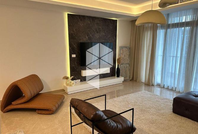 8326453 - Property Image 2