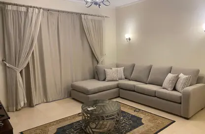 شقة - غرفة نوم - 1 حمام للايجار في ذا فيلدج - المستثمرين الجنوبية - مدينة القاهرة الجديدة - القاهرة