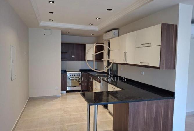 8220821 - Property Image 2