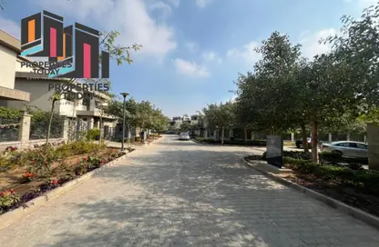 Apartment - 2 Bedrooms - 3 Bathrooms for sale in New Giza - Cairo Alexandria Desert Road - 6 October City - Giza