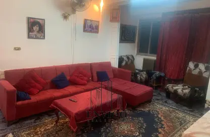 Apartment - 2 Bedrooms - 1 Bathroom for sale in Henin Ibn Ishak St. - Al Hadiqah Al Dawliyah - 7th District - Nasr City - Cairo