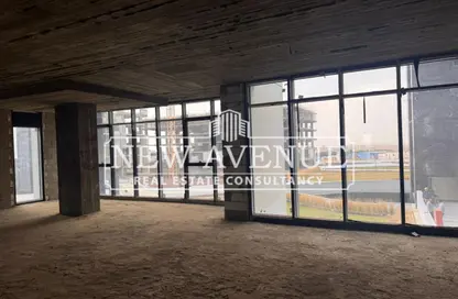 Office Space - Studio - 1 Bathroom for sale in Hyde Park Business District Mall - South Teseen St. - The 5th Settlement - New Cairo City - Cairo