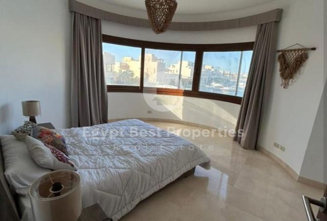 8070574 - Property Image 3