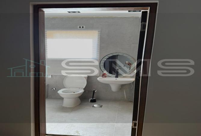 7985500 - Property Image 2