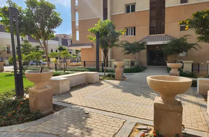 Apartment - 3 Bedrooms - 3 Bathrooms for sale in Sarai - Mostakbal City Compounds - Mostakbal City - Future City - Cairo