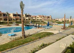 Twin House - 4 bedrooms - 3 bathrooms for للبيع in La Vista Gardens - La Vista - Al Ain Al Sokhna - Suez
