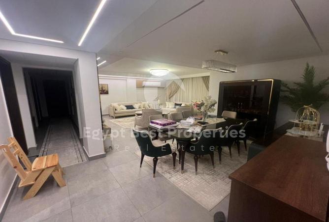 8244430 - Property Image 3