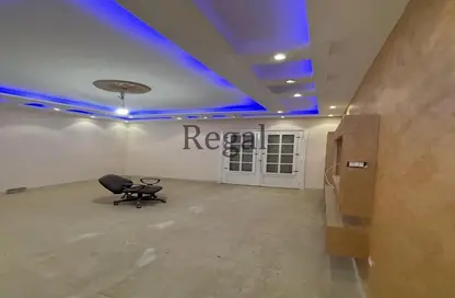 Apartment - 3 Bedrooms - 2 Bathrooms for rent in Al Motamayez District - 6 October City - Giza