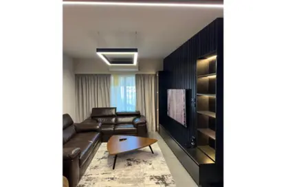 Apartment - 2 Bedrooms - 2 Bathrooms for sale in Beverly Hills Road - 17th District - Sheikh Zayed City - Giza