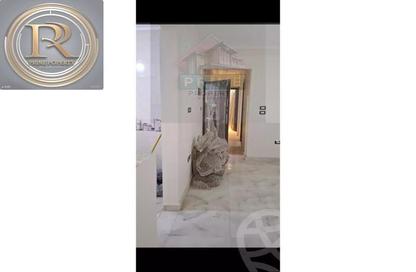 Apartment - 4 Bedrooms - 2 Bathrooms for rent in Italian Square - Hadayek October - 6 October City - Giza