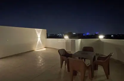 Roof - 2 Bedrooms - 1 Bathroom for rent in Street20 - District 2 - The 5th Settlement - New Cairo City - Cairo