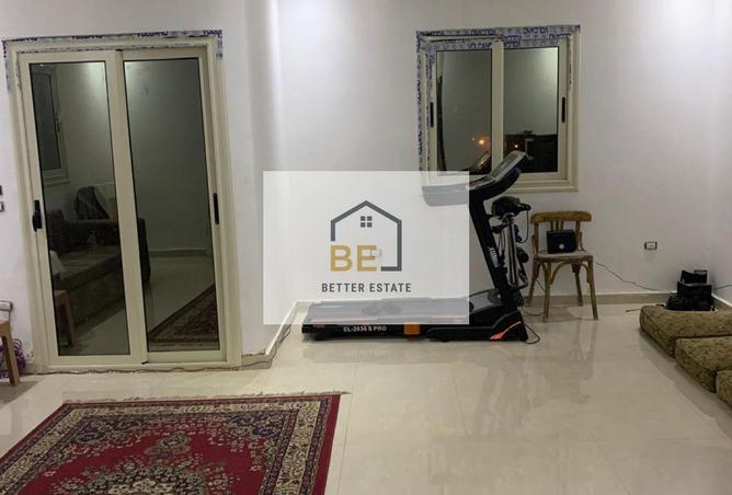 8233999 - Property Image 2