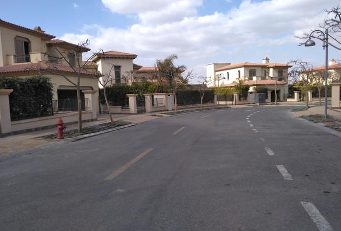 8322993 - Property Image 2