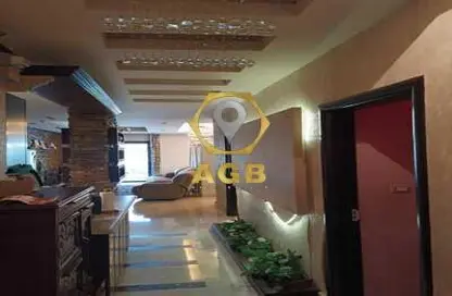 شقة - 3 غرف نوم - 2 حمامات للبيع في عمارات البنفسج - البنفسج - مدينة القاهرة الجديدة - القاهرة