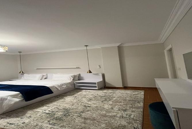 8380610 - Property Image 3