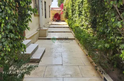 فيلا - 5 غرف نوم - 5 حمامات للبيع في لاجو فيستا - المستثمرين الشمالية - مدينة القاهرة الجديدة - القاهرة